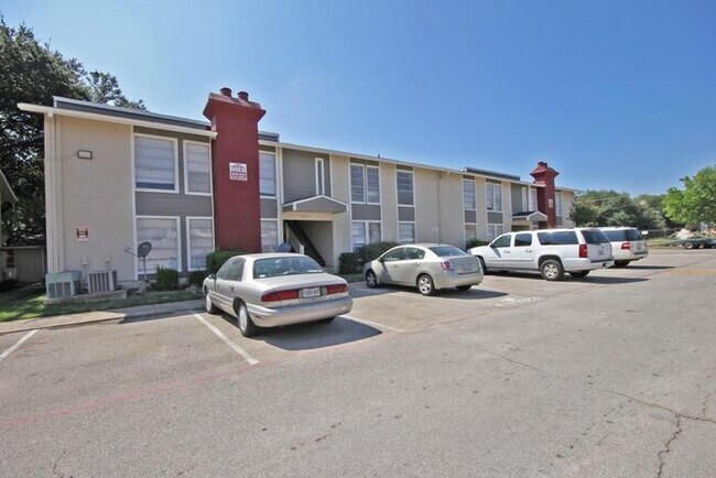 Foto del edificio - 9387 Pinyon Tree Rd
