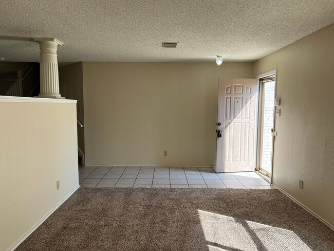 Building Photo - Welcome home to 7711 Redsky Creek!