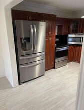 Building Photo - 192 Cape Cod Cir