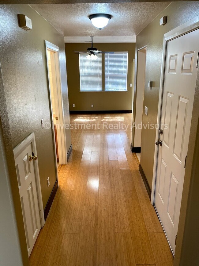 Foto del edificio - 194 Daisyfield Dr