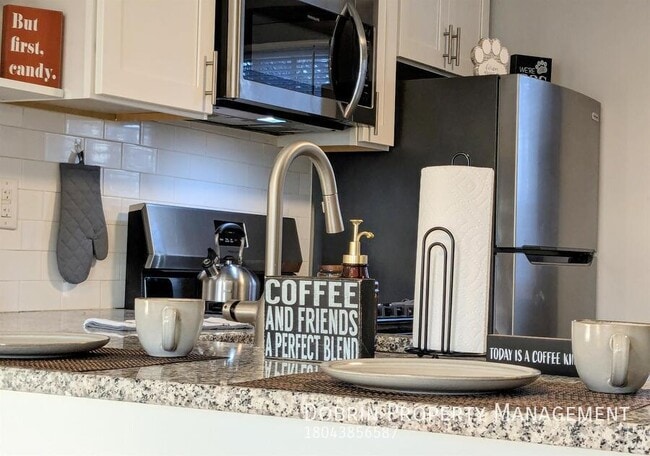 Building Photo - 1707 Colorado Ave