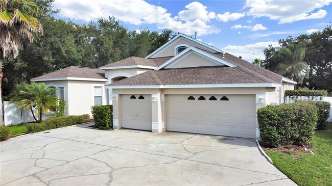 Foto del edificio - 18177 Heron Walk Dr