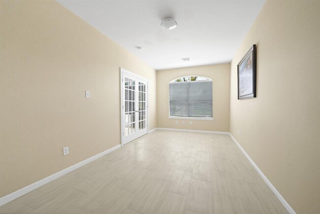 Building Photo - 5111 Meadow Canyon Dr