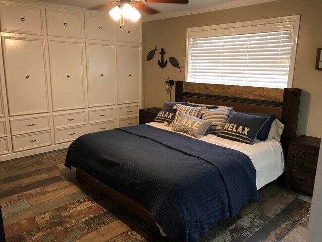 Foto del edificio - 12642 Lauren Ln
