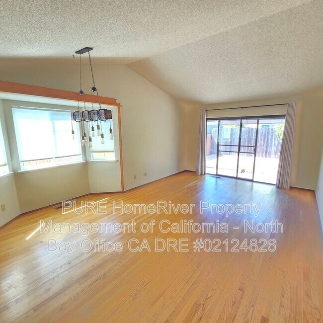 Foto del edificio - 2113 Appaloosa Cir