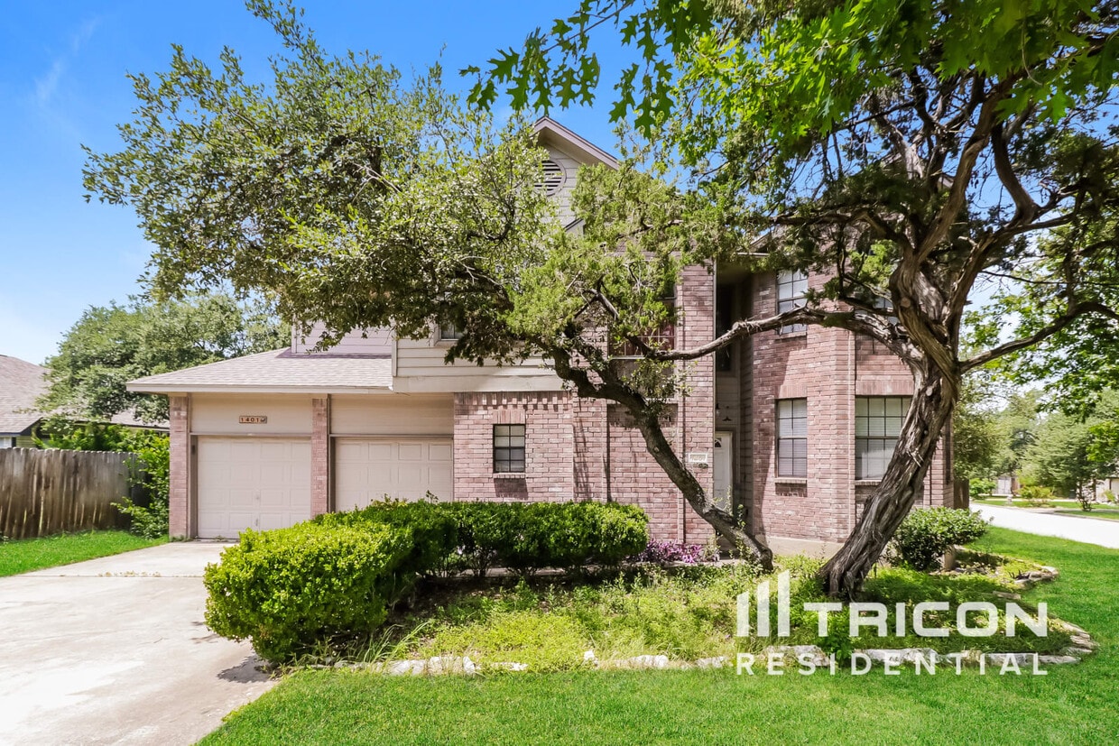 Foto principal - 1401 Deepwoods Trail