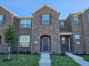 Building Photo - 2936 Baneberry Ln