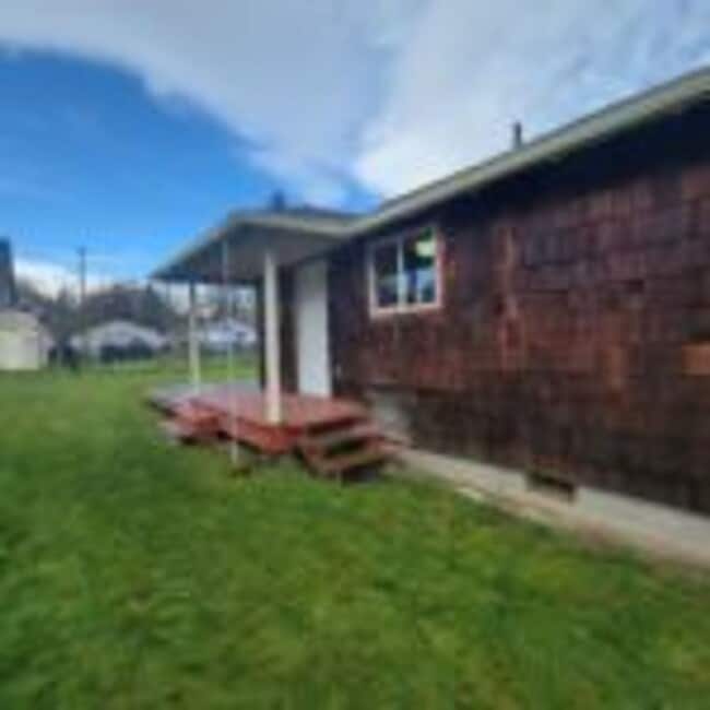 Building Photo - 514 E 3rd St