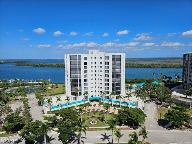 Building Photo - 4183 Bay Beach Ln