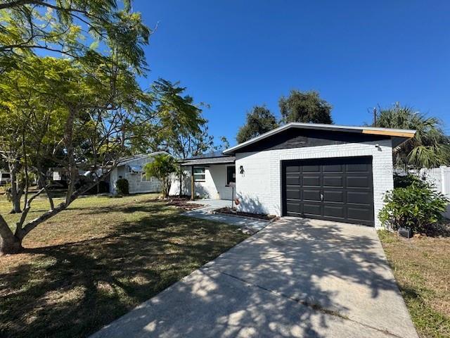 Primary Photo - 1411 39th Ave N