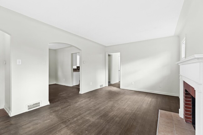 Foto del edificio - Welcoming 3-Bedroom Rental on Wayburn Street