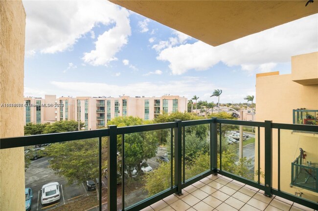 Foto del edificio - 11800 SW 18th St