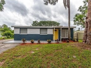 Building Photo - 3719 Papai Dr