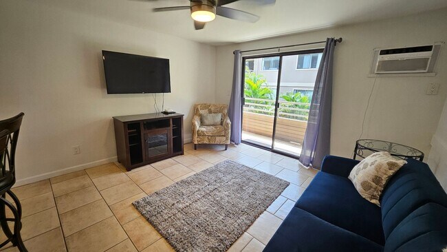 Foto del edificio - Turned key fully furnished 3 bedroom in Ki...