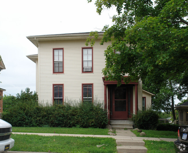 Building Photo - Kerrytown Apartments