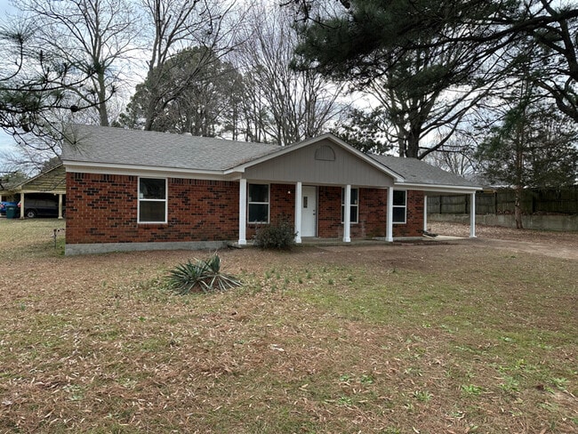 Photo - 1153 Claiborne Dr House