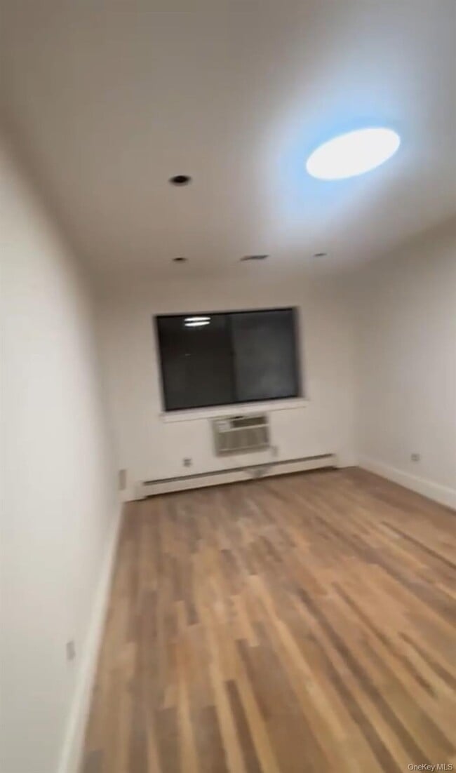 Building Photo - 94-28-94-53 53rd Ave