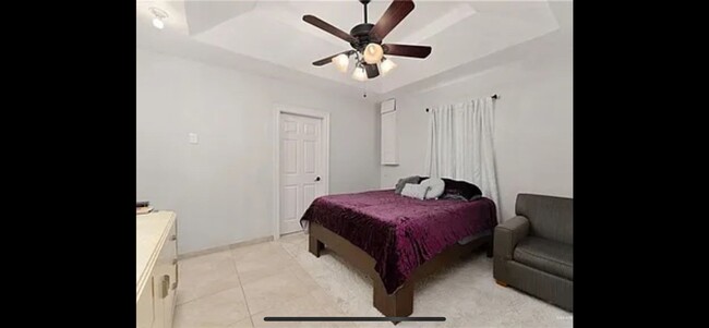 Building Photo - Spacious 4BR House in Weslaco