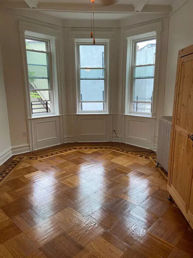 Foto principal - 1307 Union St