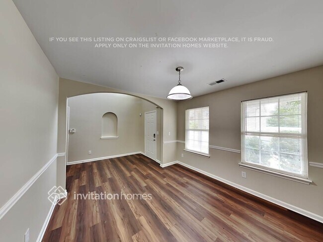 Foto del edificio - 556 S Fortune Way