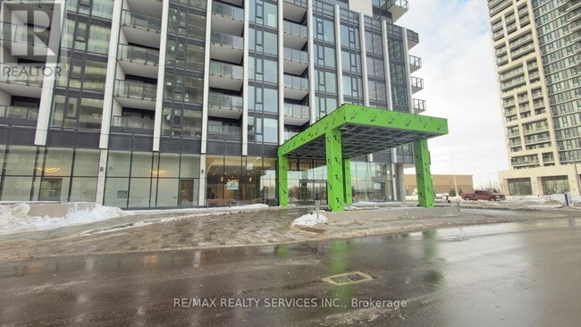 Building Photo - 27 Korda Gate