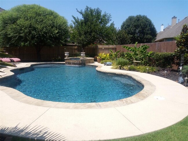 Building Photo - 9620 Barksdale Dr