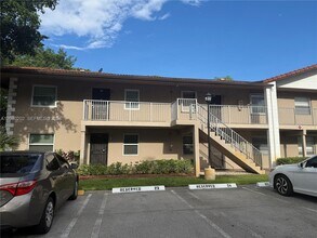 Building Photo - 8750 Royal Palm Blvd