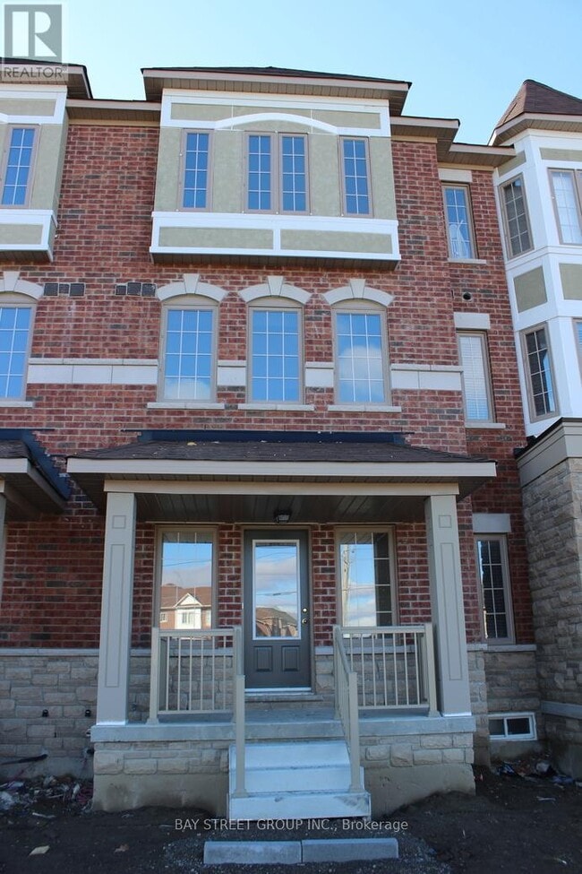 Building Photo - 13 Telegraph St