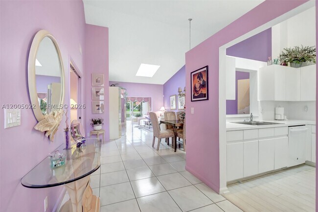Building Photo - 7713 Springwater Pl