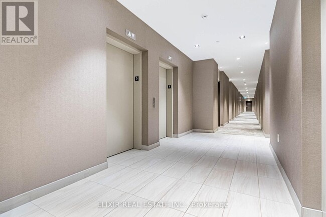 Building Photo - 60 Honeycrisp Cres