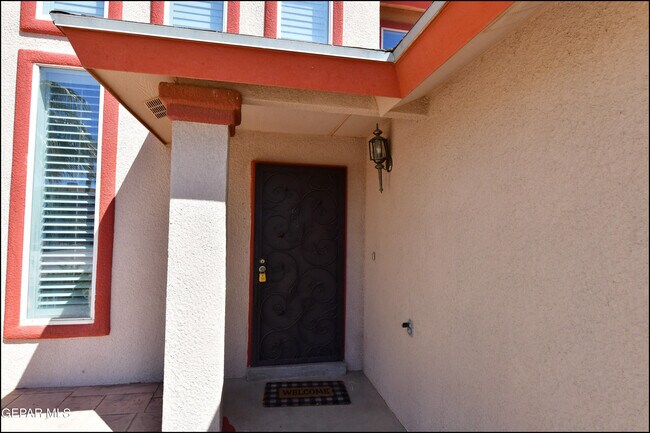 Foto del edificio - 3828 Tierra Joya Pl