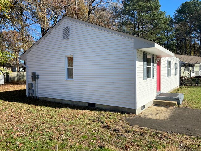 Foto del edificio - 604 Elmfield Dr