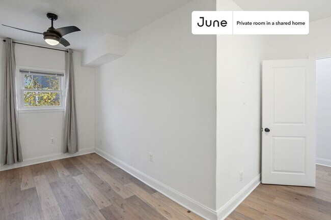 Foto del edificio - Room in Shared 5 bed/3.5 bath home in Upper Central NE