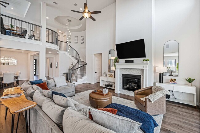 Foto del edificio - 8116 Hubble Walk