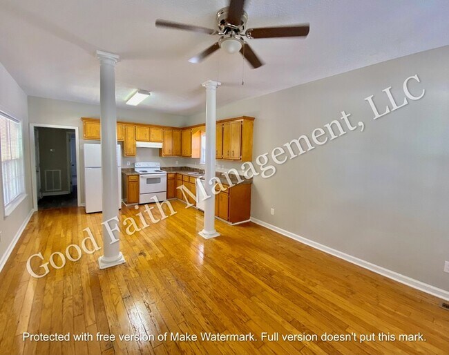 Building Photo - Move-In Ready NOW!