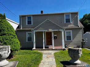 Building Photo - 173 Bradley Ave