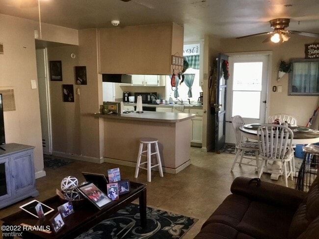 Building Photo - 2 br, 1 bath House - 531 Chickasaw Dr