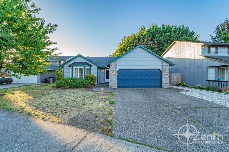 Foto principal - 6415 NE 105th Cir