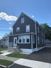 Building Photo - 107 Winslow Pl