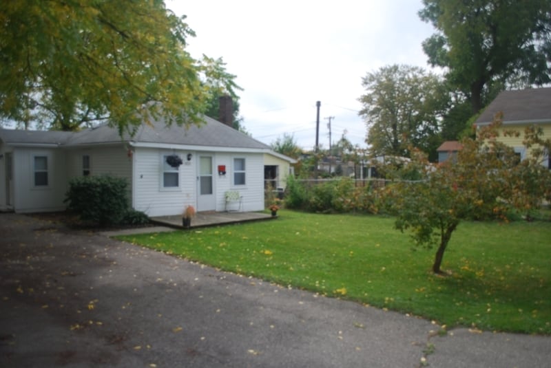 Primary Photo - 1033 La Salle