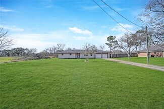 Building Photo - 4614 Edgemore St