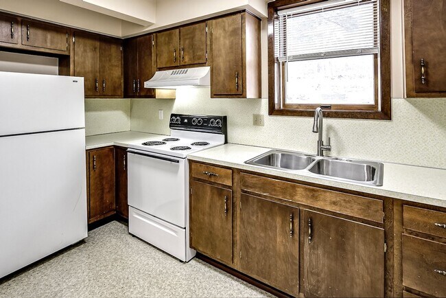 Building Photo - 1-Bed and 1-Bath Apartment Available!