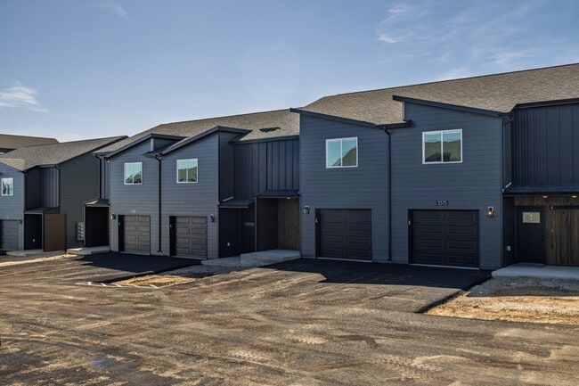 Building Photo - 3391 Crosswind Ct