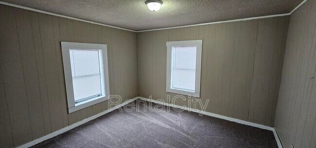 Foto del edificio - 1430 Shelby Dr