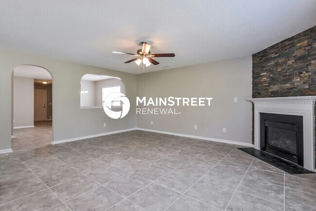 Foto del edificio - 4 Bedroom Pet-Friendly Home in Knightdale, NC with Main Street Renewal