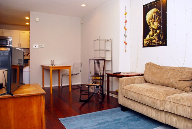 Building Photo - 2029 N 15th Street