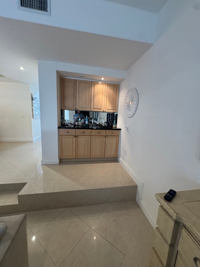 Photo - 3620 Yacht Club Dr Townhome