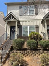 Building Photo - 256 Center Park Ln