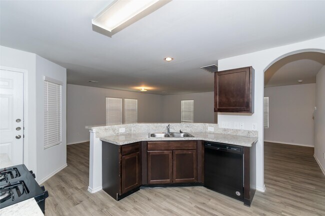 Building Photo - 5431 Tobins Gully Dr