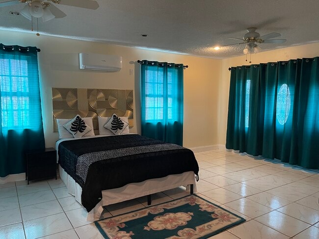 Foto del edificio - 12840 SW 11th Pl